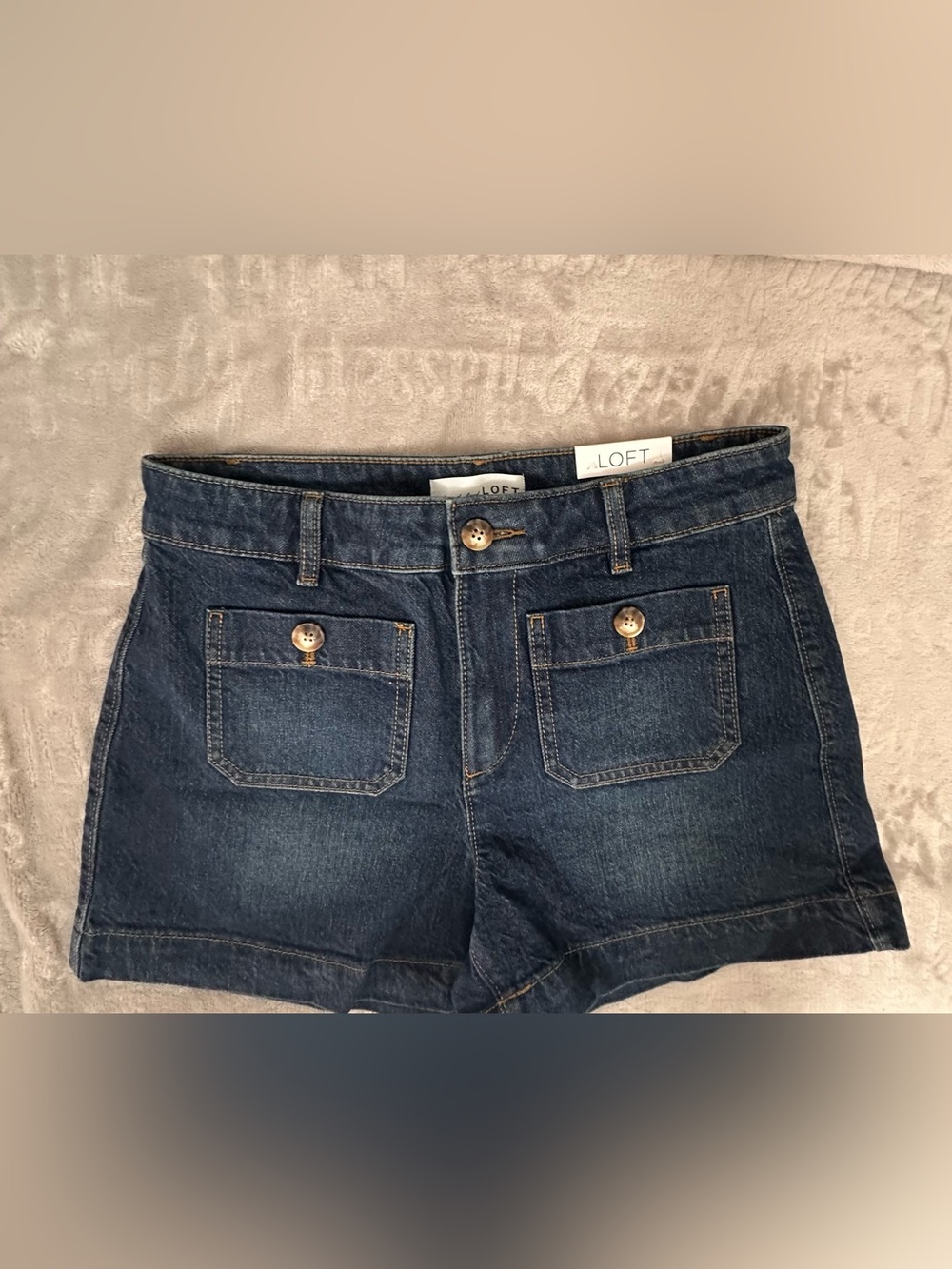 NWT LOFT “The Palmer Short” High Rise Denim Shorts - 25P